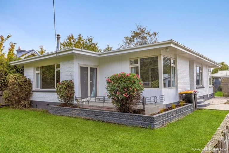 Photo of property in 32 Railway Esplanade, East Gore, Gore, 9710