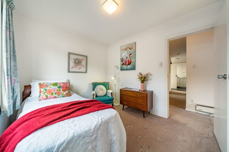 Photo of property in 40a Bauchop Road, Waterloo, Lower Hutt, 5011