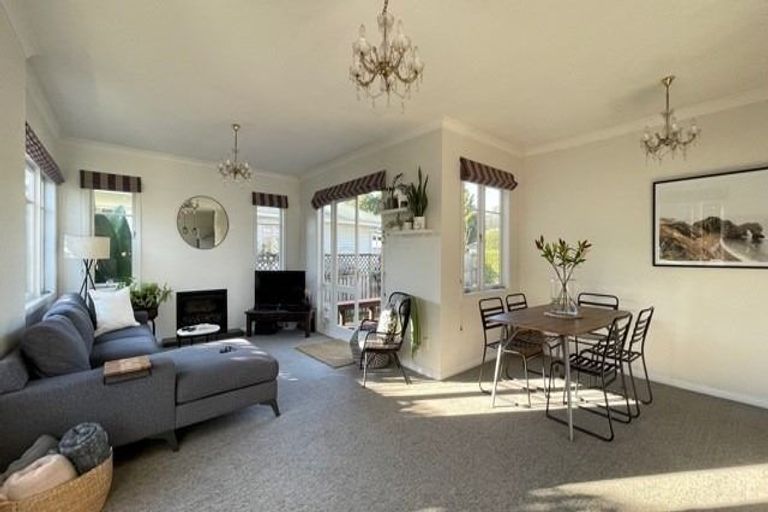 Photo of property in 46 Spencer Street, Leamington, Cambridge, 3432