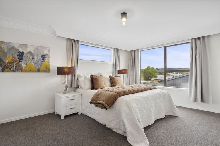 Photo of property in 19 Severn Street, Mosgiel, 9024