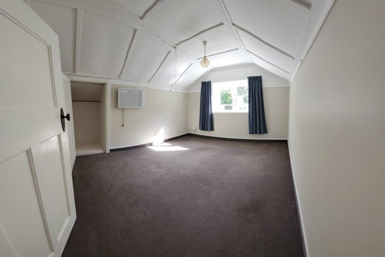 Photo of property in 21 Crawford Road, Kilbirnie, Wellington, 6022