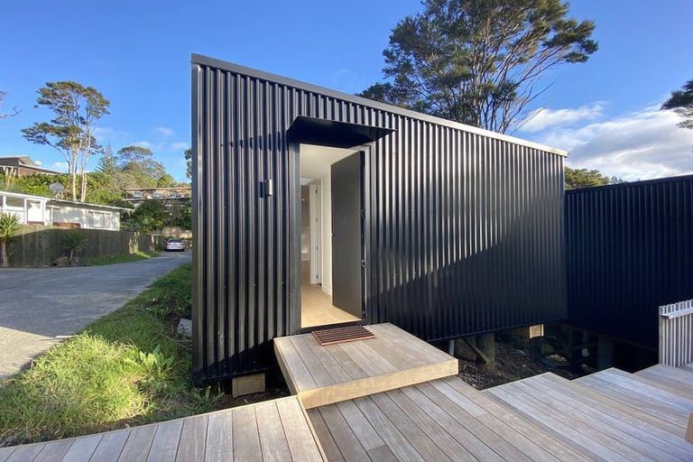 Photo of property in 131e Rosier Road, Glen Eden, Auckland, 0602