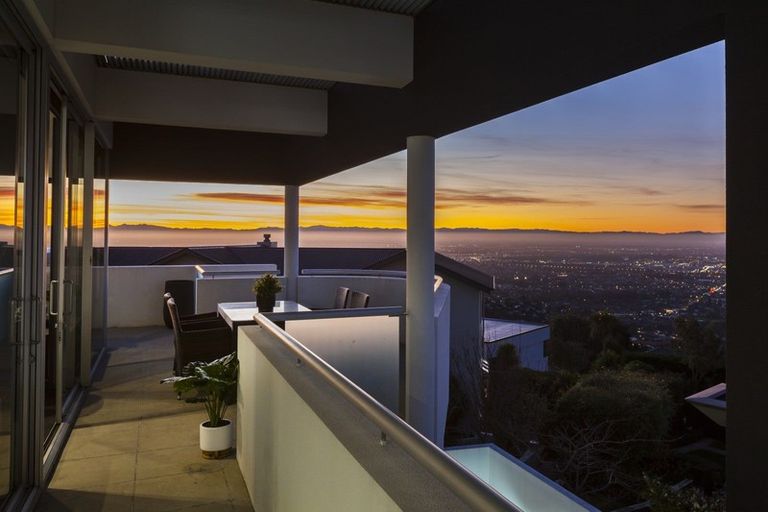 Photo of property in 12 Harry Ell Drive, Cashmere, Christchurch, 8022