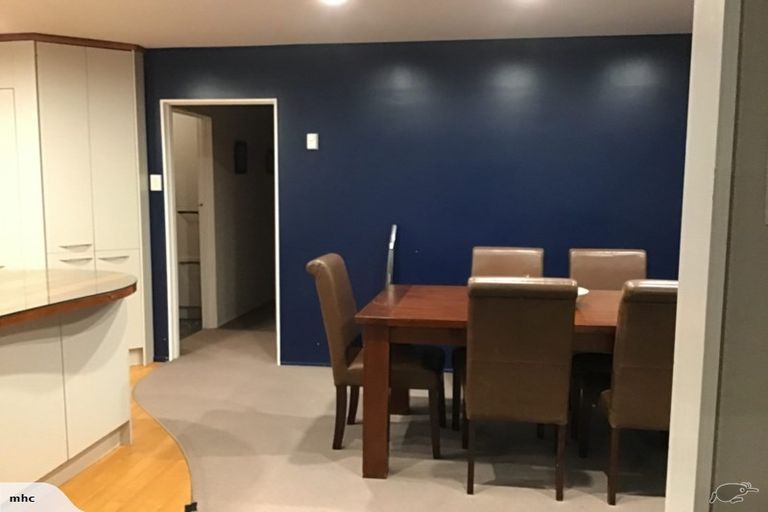 Photo of property in 10 Waianiwa Place, Tokoroa, 3420