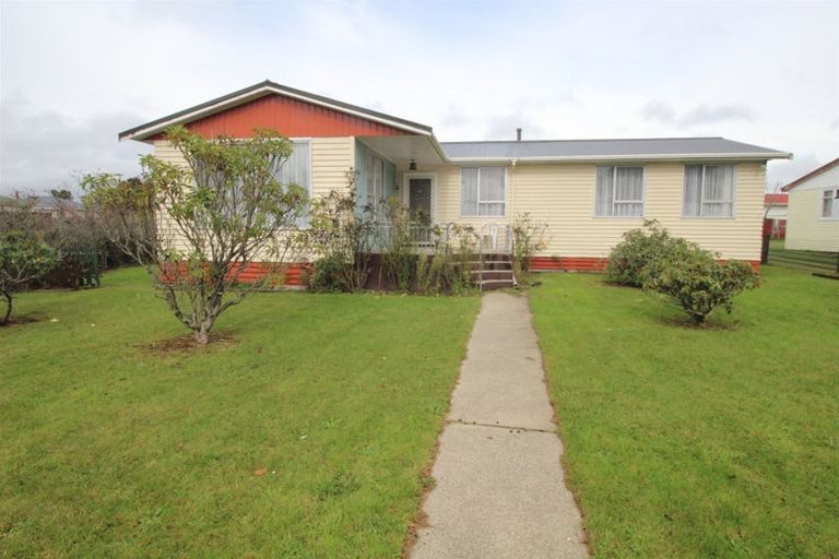 Photo of property in 165 Balmoral Drive, Tokoroa, 3420