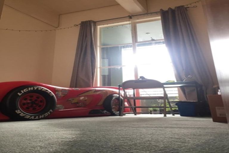 Photo of property in Dominion Apartments, 5/80 Victoria Street, Wellington Central, Wellington, 6011