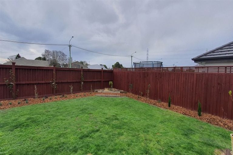 Photo of property in 24 Hyde Place, Halswell, Christchurch, 8025