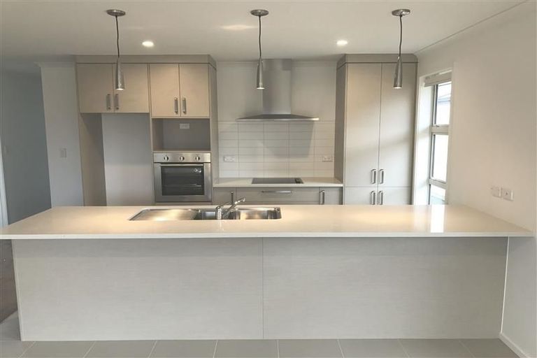 Photo of property in 12 Matawai Puna Drive, Pukekohe, 2120