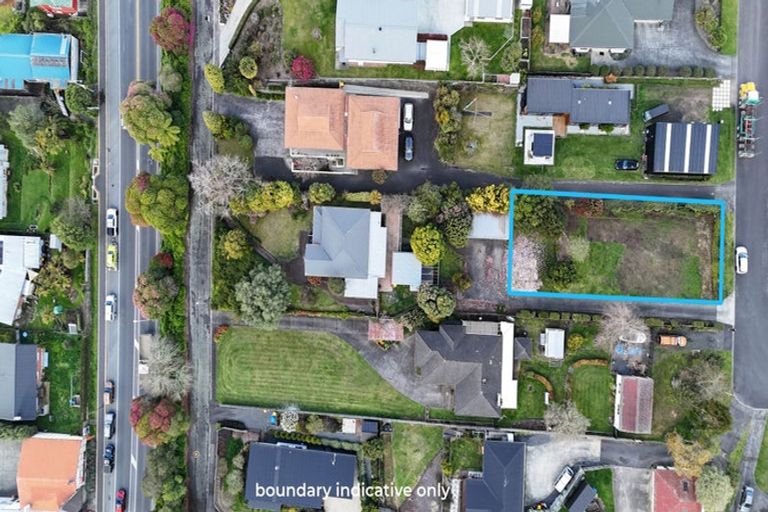 Photo of property in 16 Oxford Street, Tirau, 3410