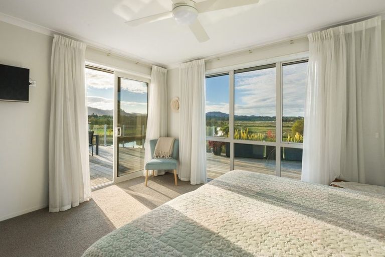 Photo of property in 13 Noble Johnston Drive, Katikati, 3129