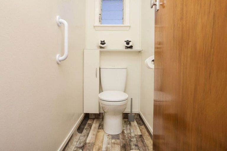 Photo of property in 16b King Street, Dannevirke, 4930