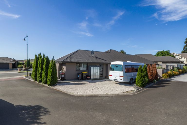 Photo of property in 42 Covent Drive, Stoke, Nelson, 7011