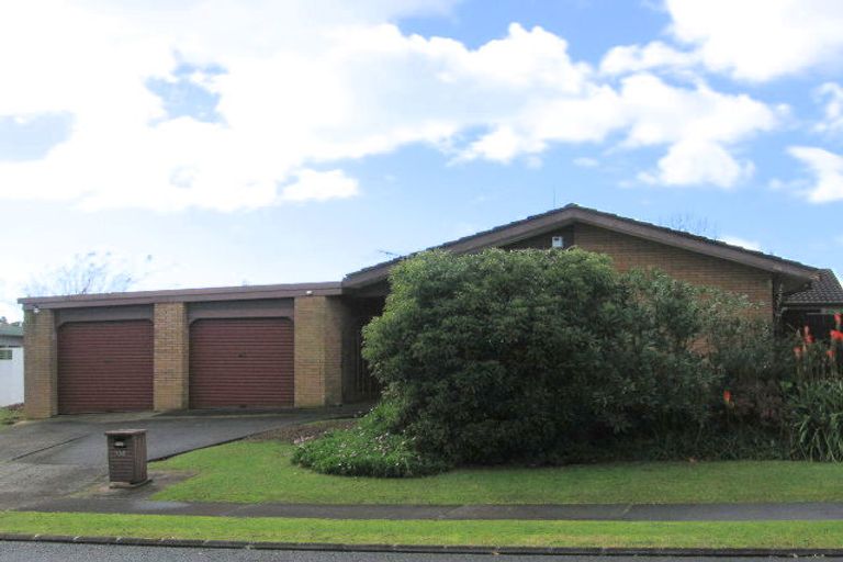 Photo of property in 136 Bramley Drive, Farm Cove, Auckland, 2012
