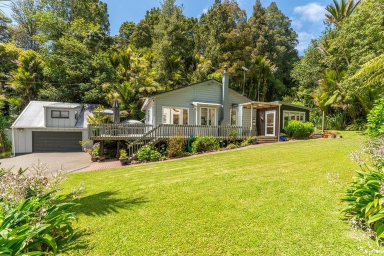 Photo of property in 189 School Road, Waimauku, 0881