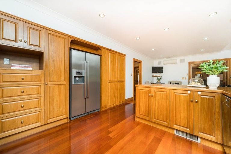 Photo of property in 183 Victoria Avenue, Hokowhitu, Palmerston North, 4410