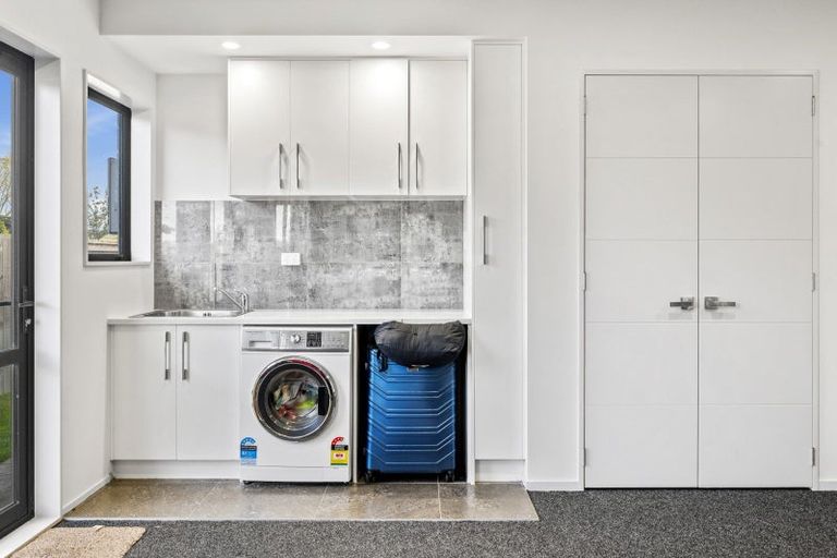 Photo of property in 44 Huka Heights Drive, Rangatira Park, Taupo, 3330