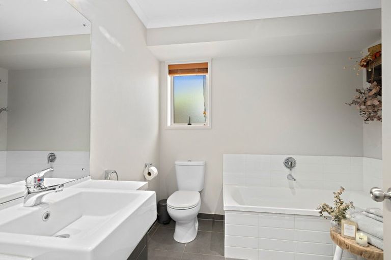 Photo of property in 9 Jade River Place, Warkworth, 0910