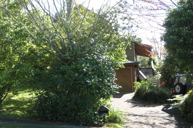 Photo of property in 10 Brunette Drive, Acacia Bay, Taupo, 3330