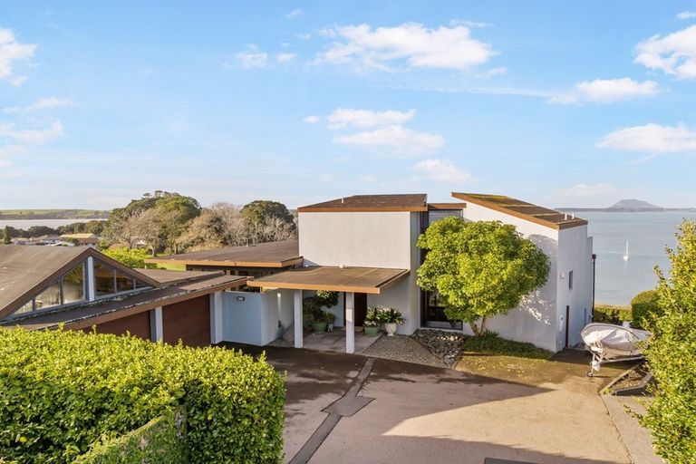 Photo of property in 67 Harbour View Road, Omokoroa, 3114