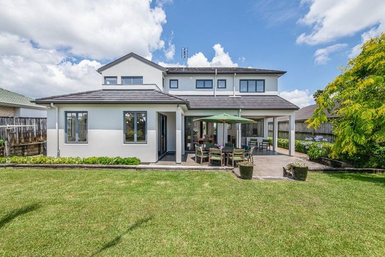 Photo of property in 19 Highfields Terrace, Henderson, Auckland, 0612