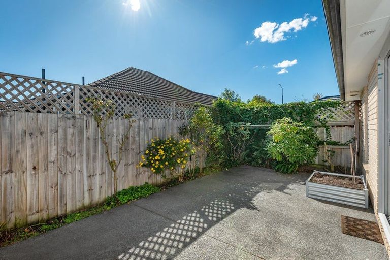 Photo of property in 121b Harewood Road, Papanui, Christchurch, 8053