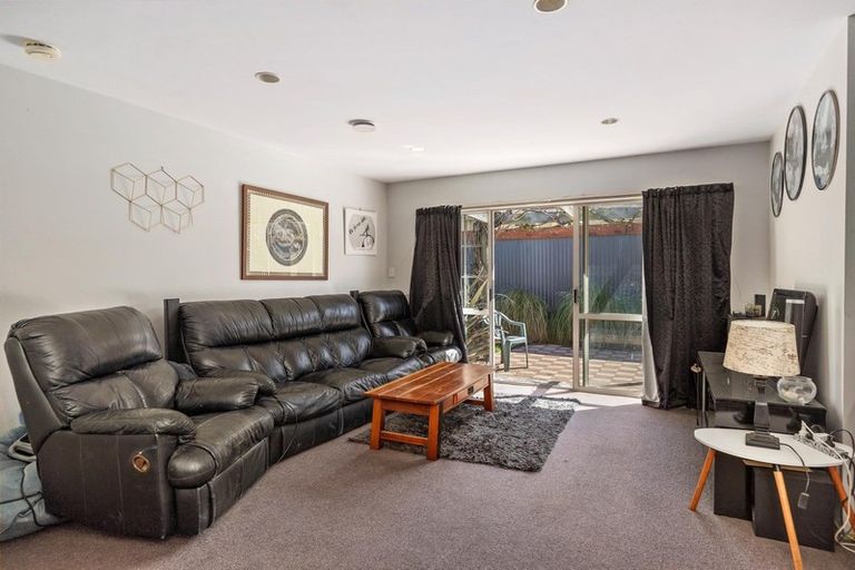 Photo of property in 51 Remarkables Crescent, Frankton, Queenstown, 9300