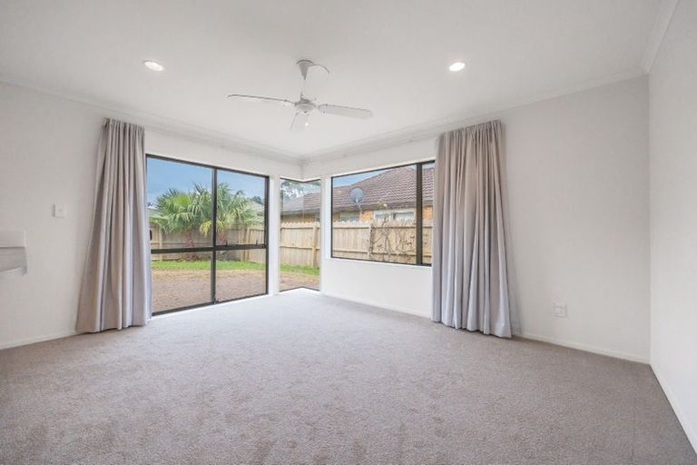 Photo of property in 119 Burswood Drive, Burswood, Auckland, 2013