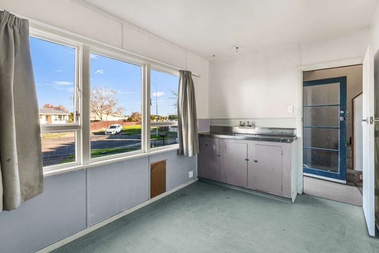Photo of property in 12-14 Opie Place, Highbury, Palmerston North, 4412