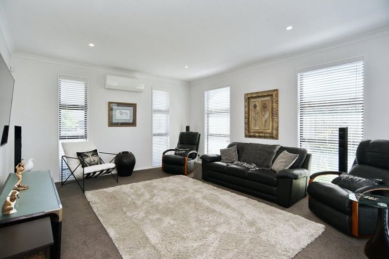 Photo of property in 19 Ballinger Place, Kaiapoi, 7630