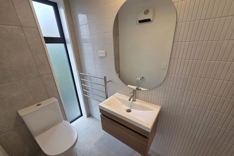 Photo of property in 5/13 Donald Place, St Albans, Christchurch, 8014