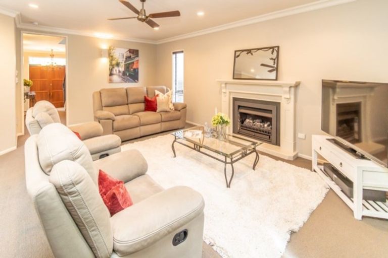 Photo of property in 18 Phoenicia Court, The Gardens, Auckland, 2105