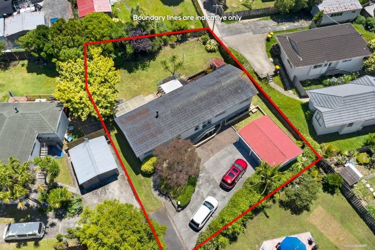 Photo of property in 60 Hartley Terrace, Massey, Auckland, 0614