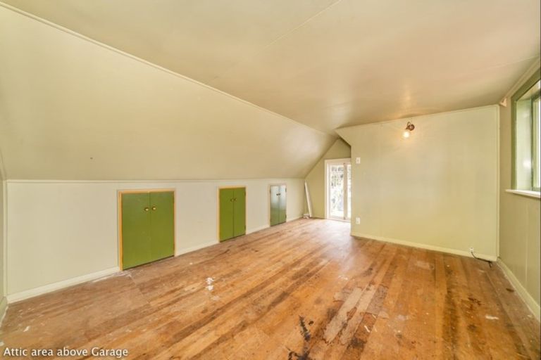 Photo of property in 2 Bracken Street, Wallaceville, Upper Hutt, 5018