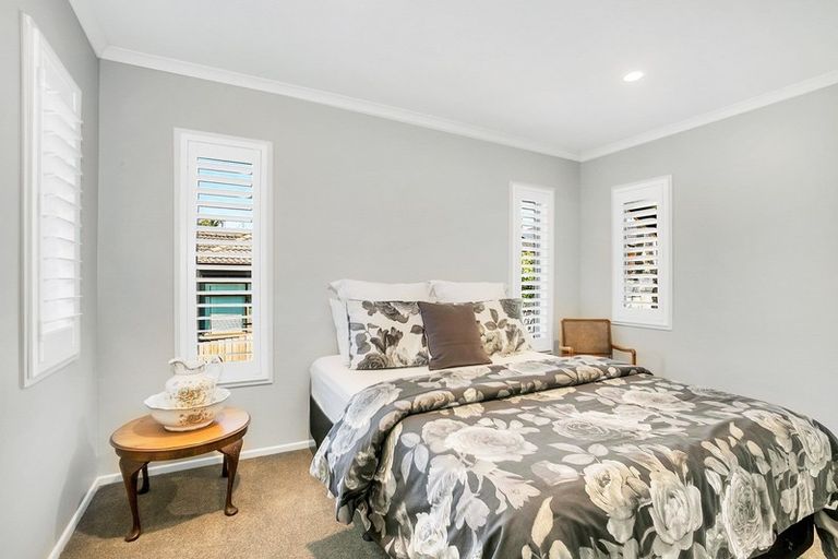 Photo of property in 14 Phoenicia Court, The Gardens, Auckland, 2105