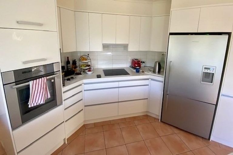 Photo of property in 36 Caithness Place, Farm Cove, Auckland, 2012