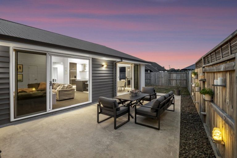 Photo of property in 12 Kahuparere Crescent, Pyes Pa, Tauranga, 3112