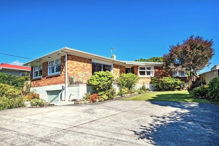 Photo of property in 90 Old Onerahi Road, Onerahi, Whangarei, 0110