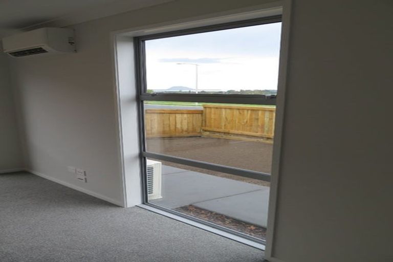 Photo of property in 16 Kahawai Place, Omokoroa, 3114