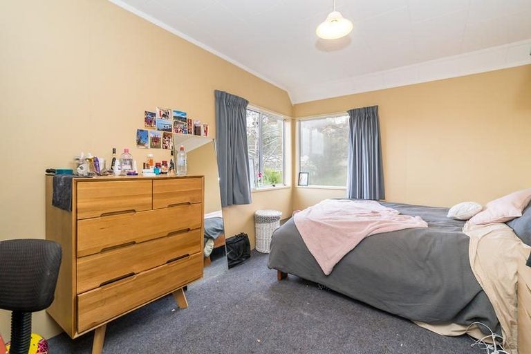 Photo of property in 31f Duke Street, North Dunedin, Dunedin, 9016