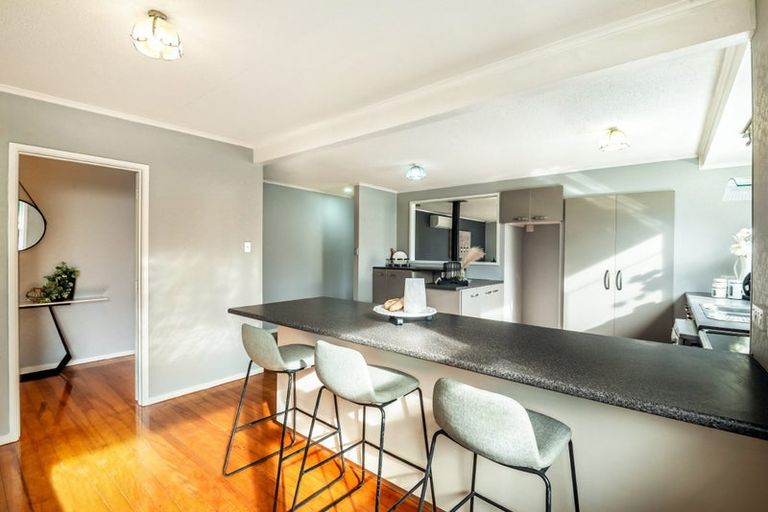 Photo of property in 62 James Street, Bayview, Auckland, 0629