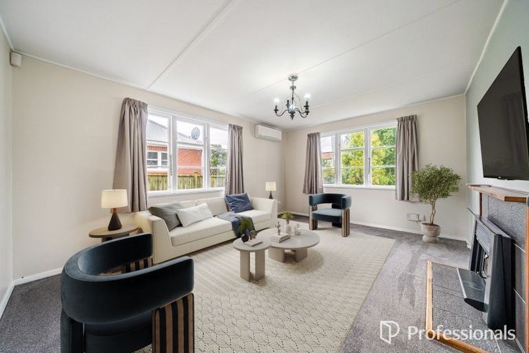 Photo of property in 45 Molesworth Street, Taita, Lower Hutt, 5011