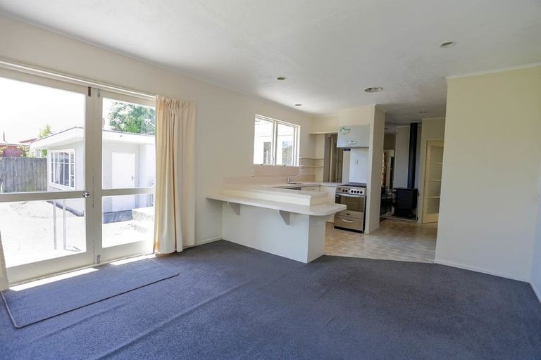 Photo of property in 3 Nortons Road, Avonhead, Christchurch, 8042