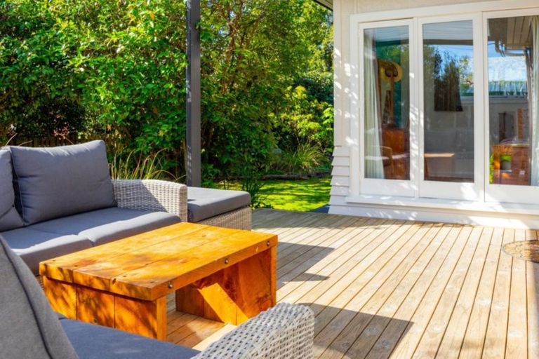 Photo of property in 76 Mckenzie Street, Geraldine, 7930