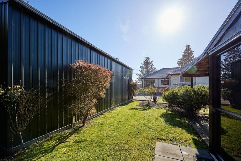 Photo of property in 136 Esplanade, Kaikoura, 7300