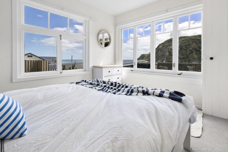 Photo of property in 1085 Makara Road, Makara Beach, Karori, 6972