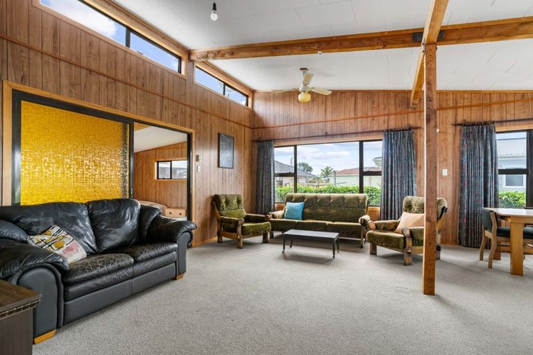 Photo of property in 107 Lorraine Place, Whangamata, 3620