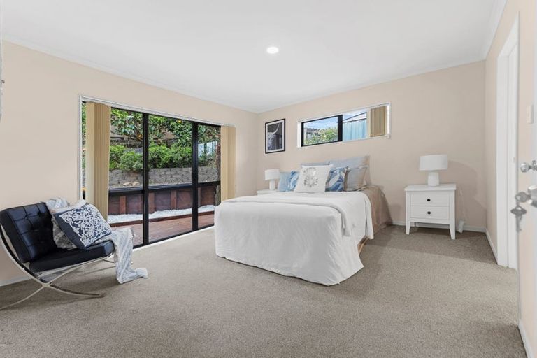 Photo of property in 8 Bokeen Lane, Flat Bush, Auckland, 2019