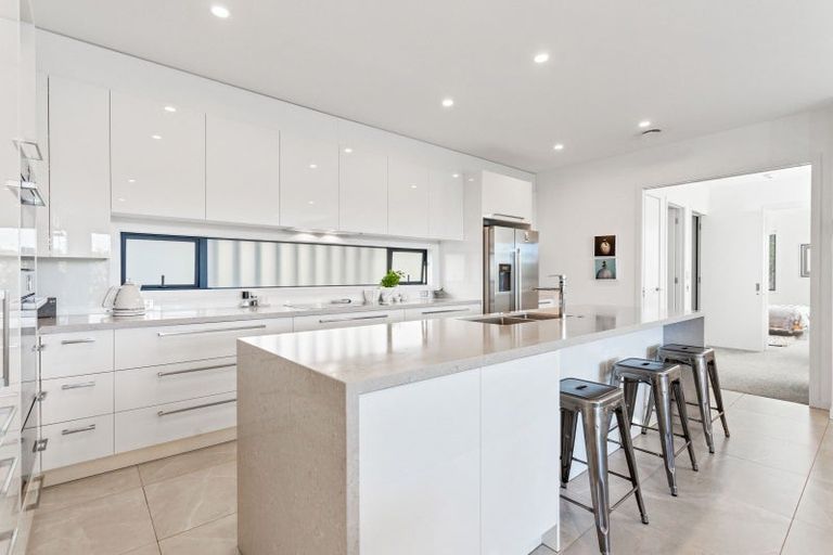 Photo of property in 352d Beach Road, Mairangi Bay, Auckland, 0630