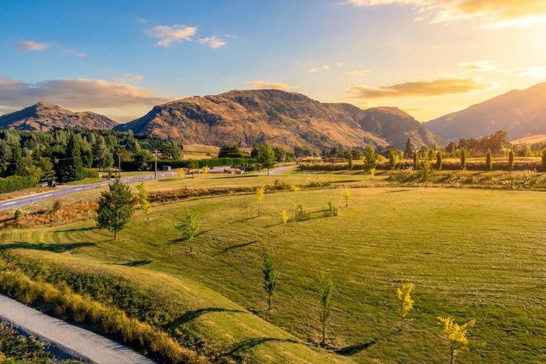 Photo of property in 16 Station Rise, Dalefield, 9371