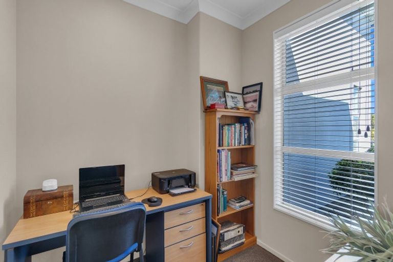Photo of property in 29 Hemingway Place, Spencerville, Christchurch, 8083